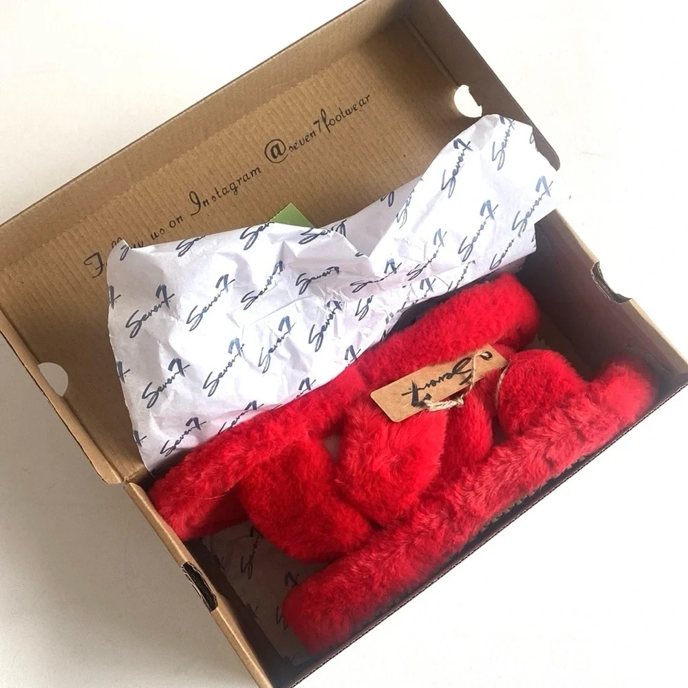 Seven7 Footwear - Kiki Faux Fur Slides Sandals - RED , Size ‎ 10, New in Box
